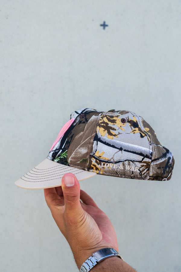 LOVE & WAR CAP